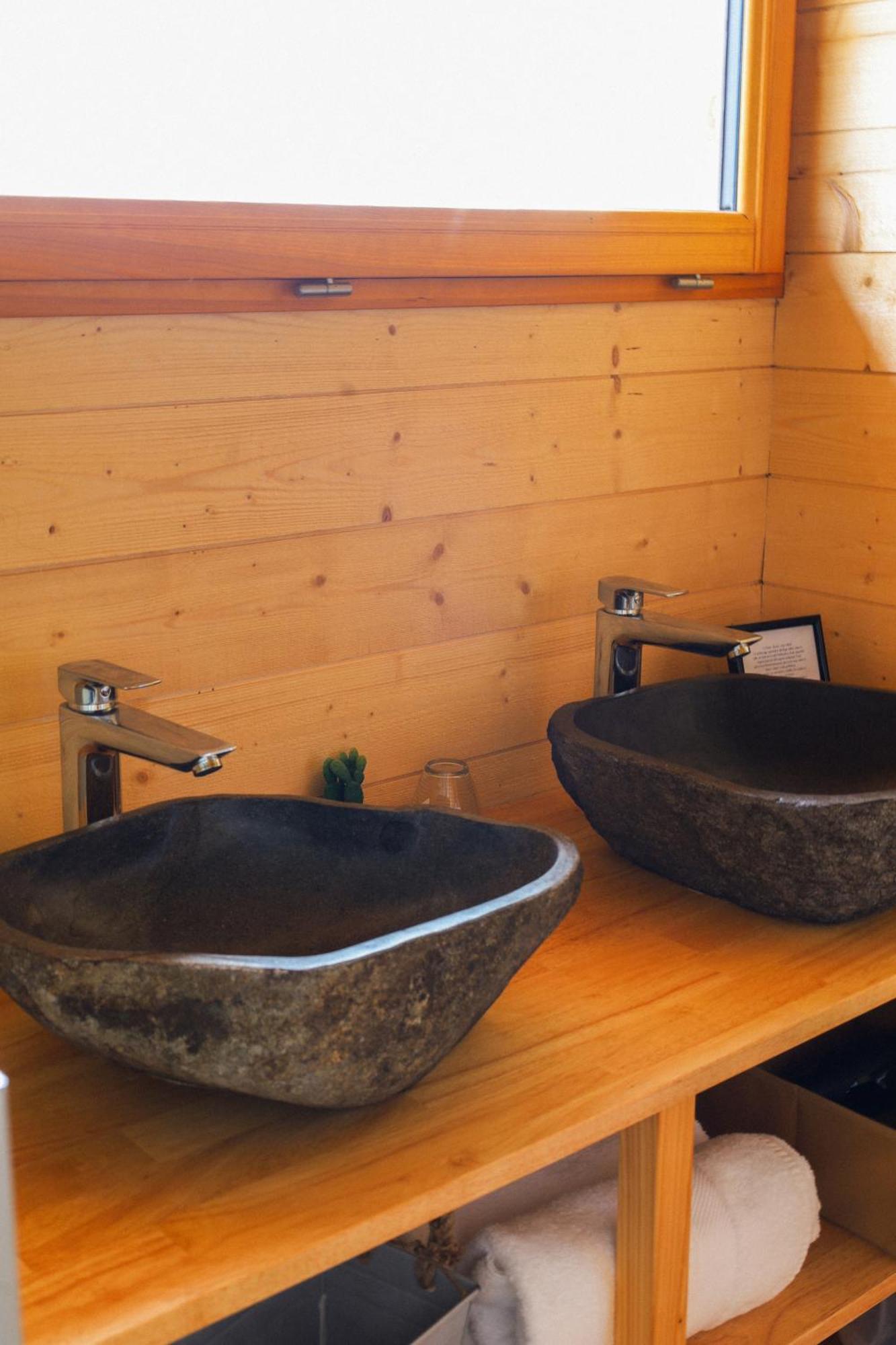 Le Domaine De La Tour Des Vents Bed & Breakfast แบร์เฌอรัก ภายนอก รูปภาพ